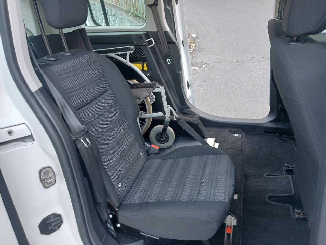 Opel Combo Life Pianale ribassato con rampa disabili in carrozzina