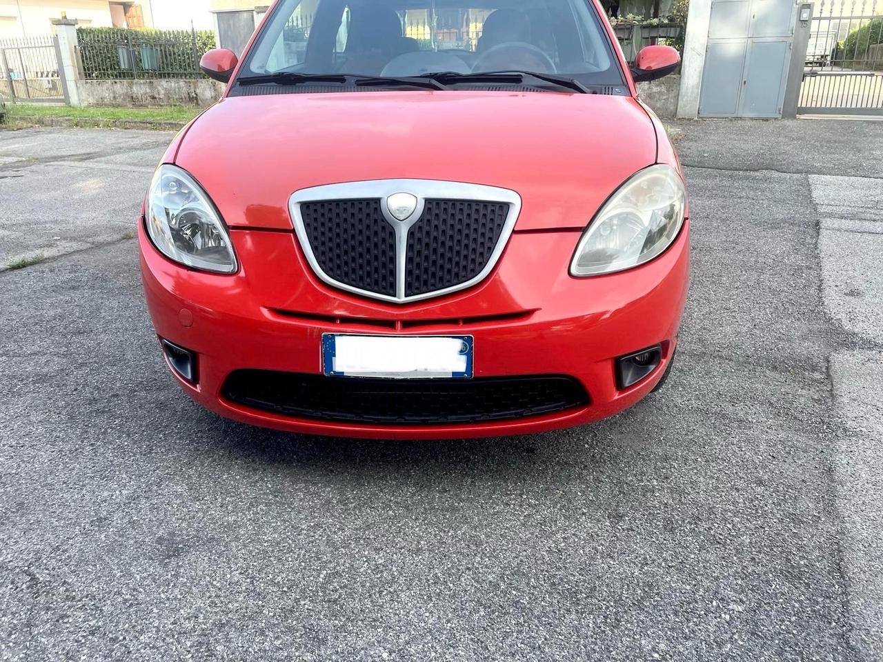 Lancia Ypsilon 1.2 Benzina per Neopatentati