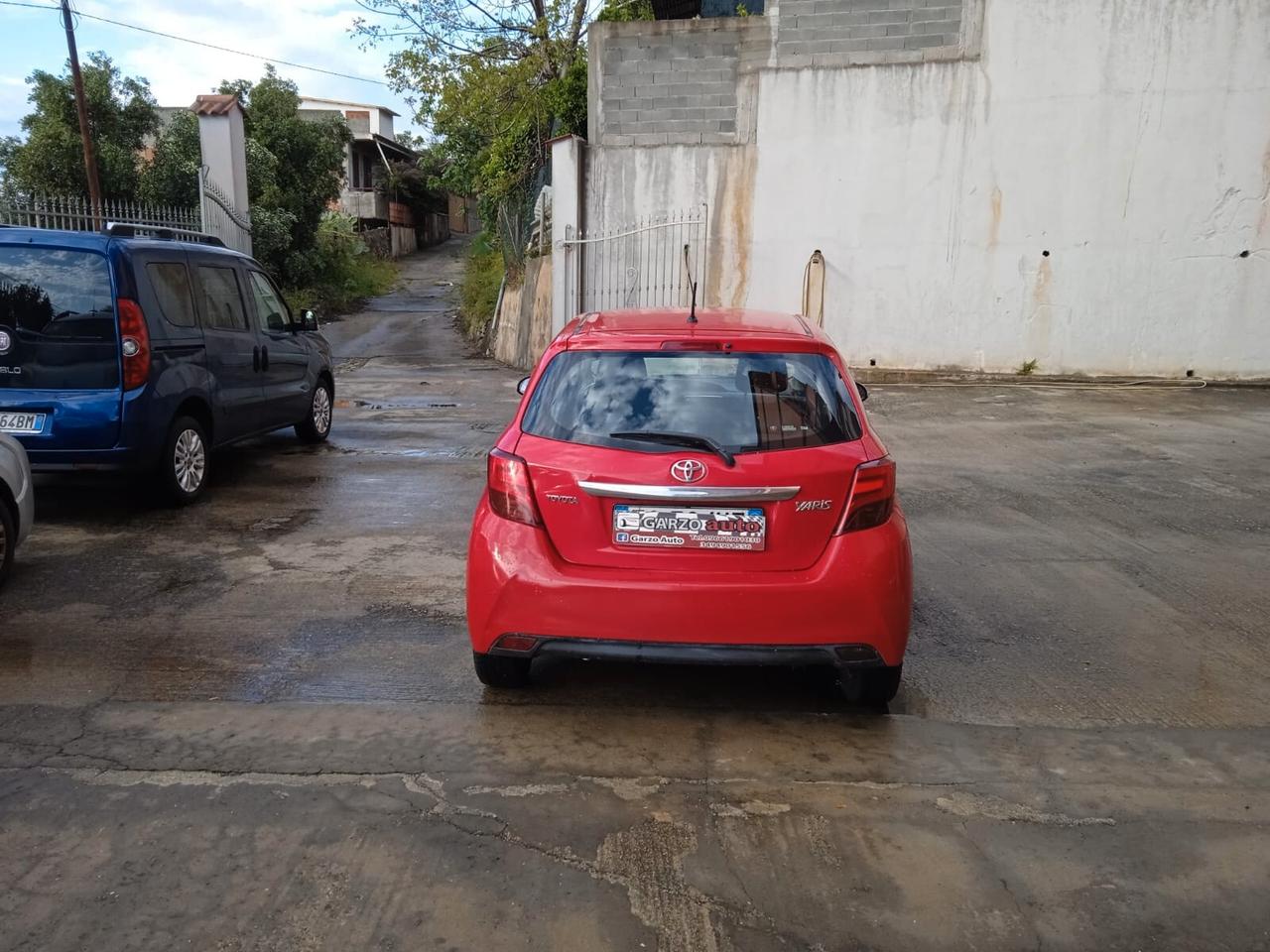 Toyota Yaris 1.4 D-4D 5 porte Lounge
