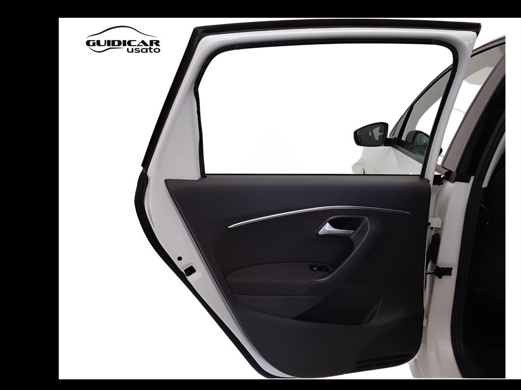 VOLKSWAGEN Polo V 2014 - Polo 5p 1.0 mpi Comfortline 75cv