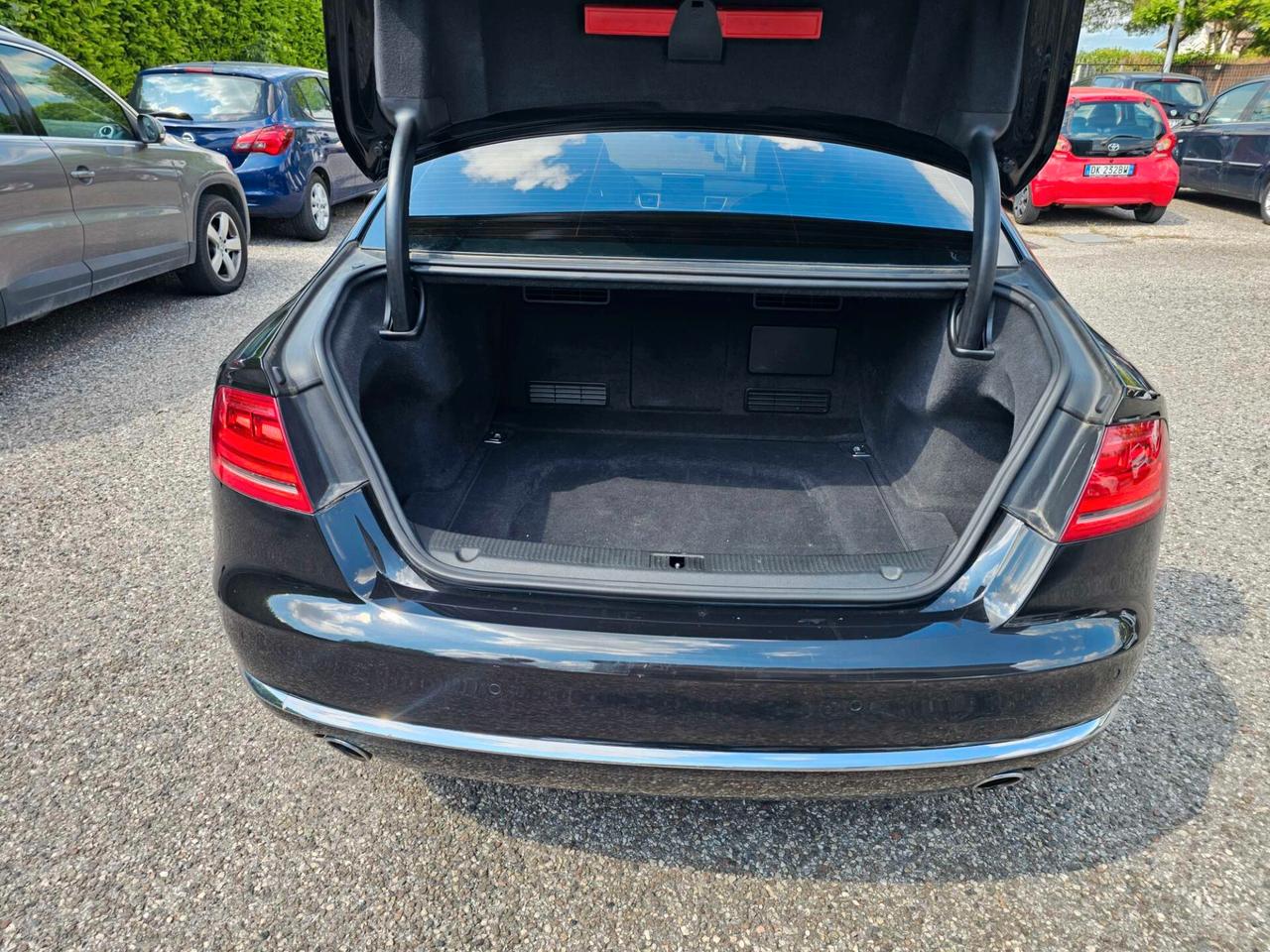 Audi A8 L 3.0 TDI 250 CV quattro tiptronic