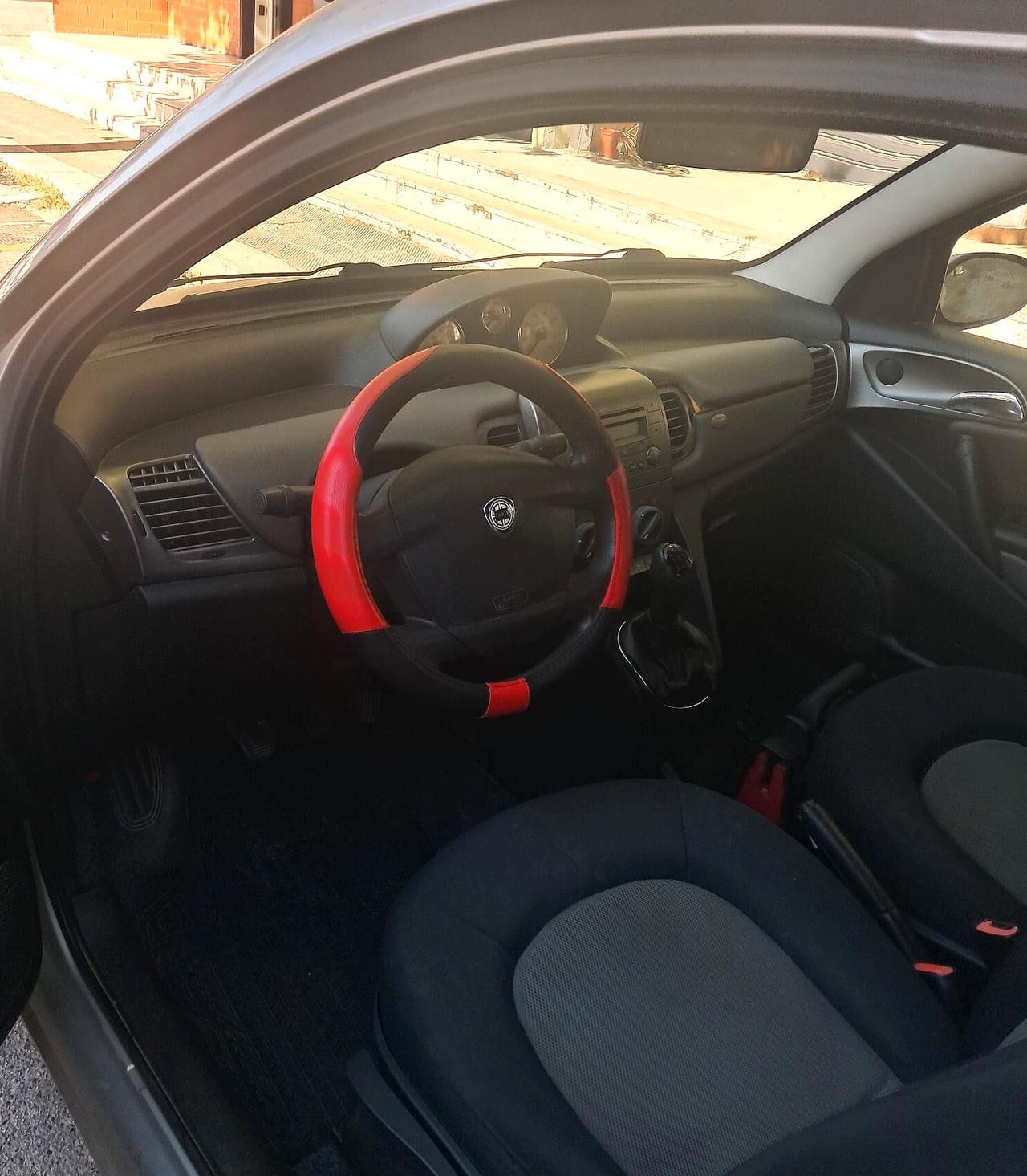 Lancia Ypsilon 1.3 Multijet 16V Oro