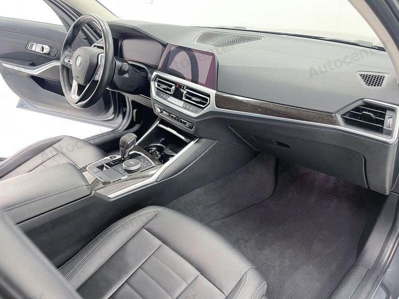 BMW Serie 3 320d Touring mhev 48V Luxury auto