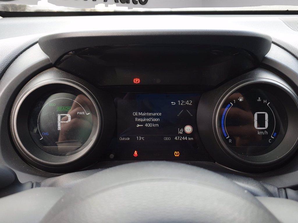 TOYOTA Yaris cross 1.5h active fwd 116cv e-cvt del 2024