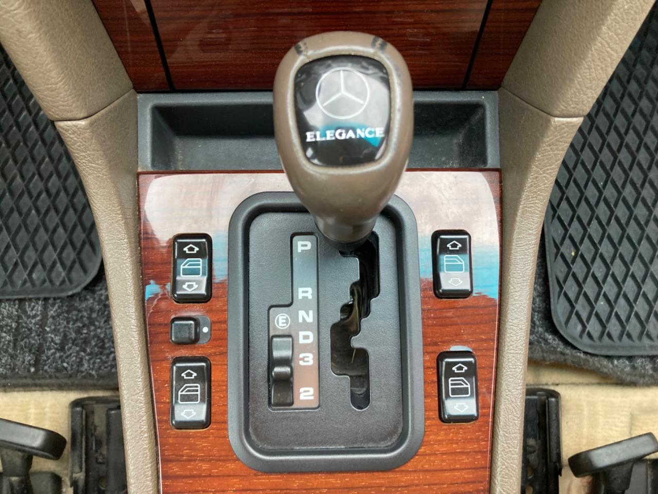 MERCEDES C200 BERLINA BENZINA (DA VETRINA)