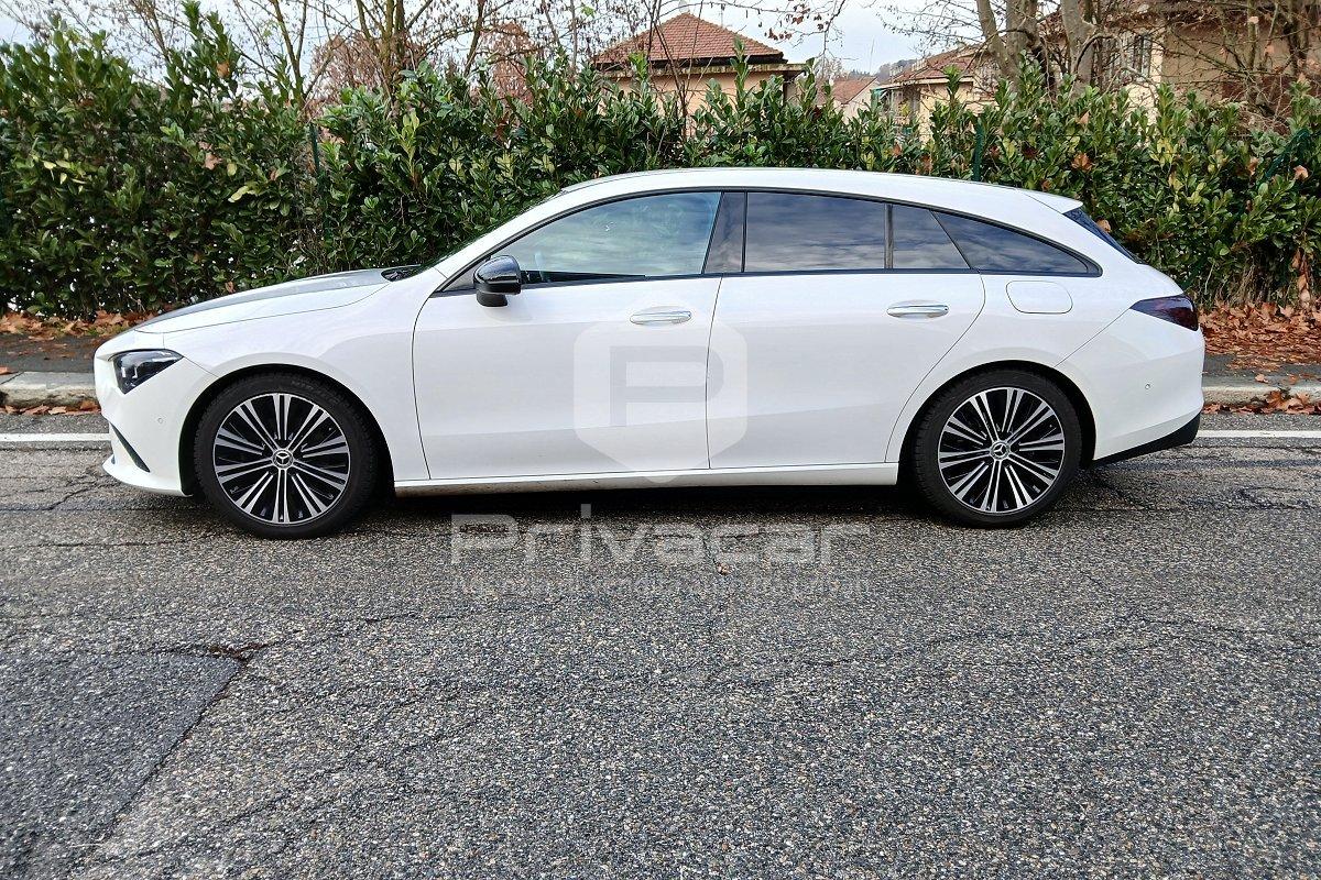 MERCEDES CLA 200 Automatic Shooting Brake Business