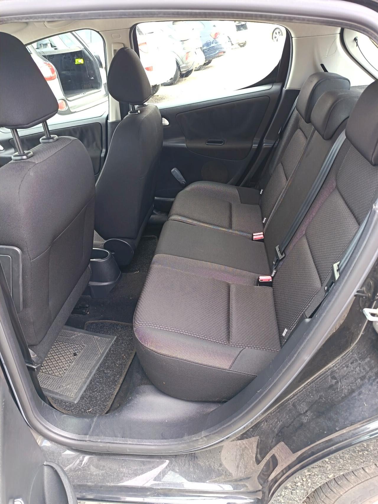 Peugeot 207 1.4 GPL PERMUTA