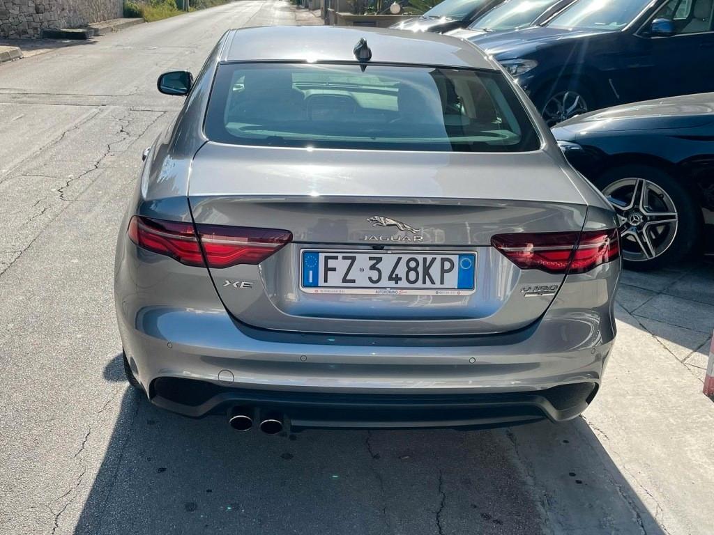 Jaguar XE 2.0 D 180 CV aut. S