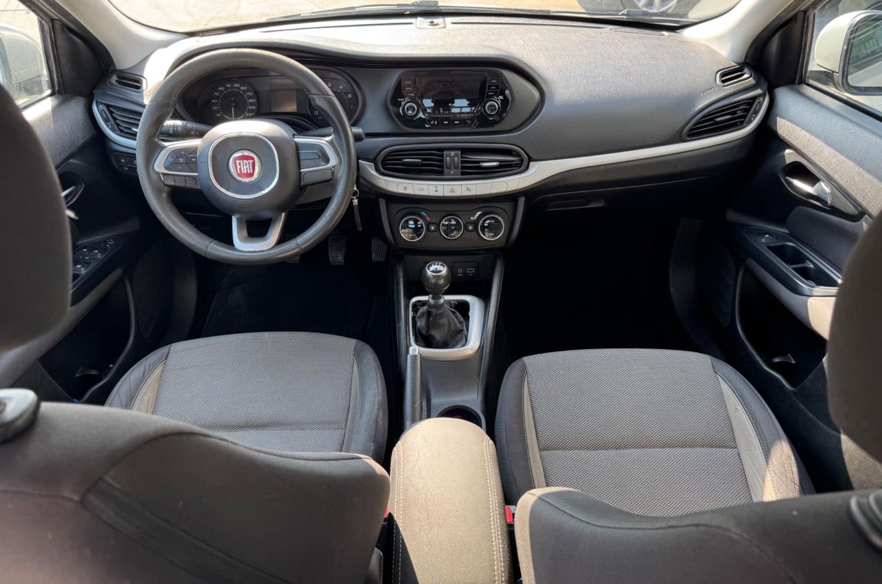 Fiat Tipo 1.4 - Berlina- Neopatentati-Garanzia 12mesi