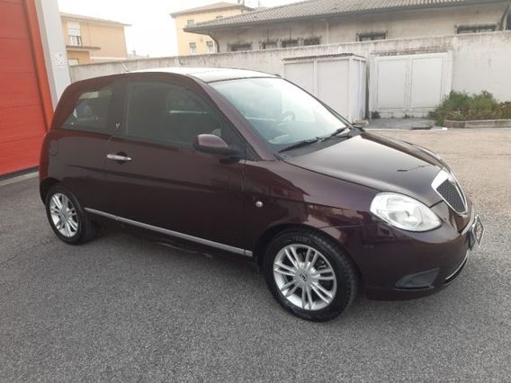 LANCIA Ypsilon 1.2 Oro OK NEOPATENTATI - TETTO APRIBILE