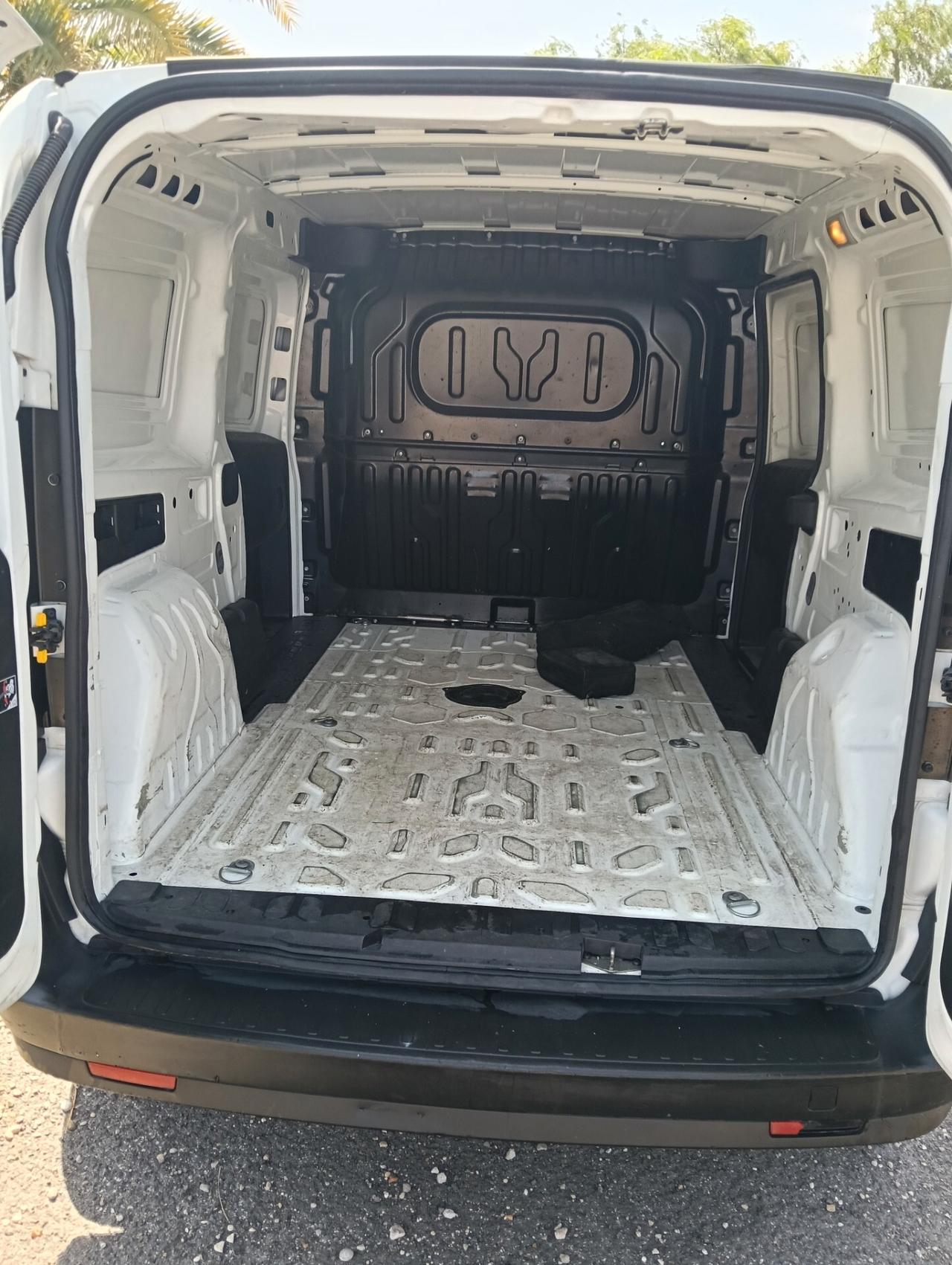 Fiat doblo Maxi 2020 1.6 mtj