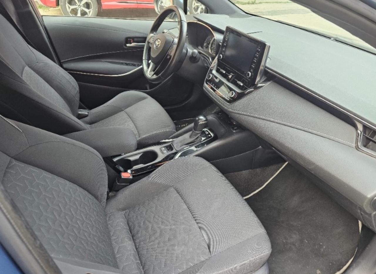 Toyota Corolla Touring Sports 1.8 Hybrid Business