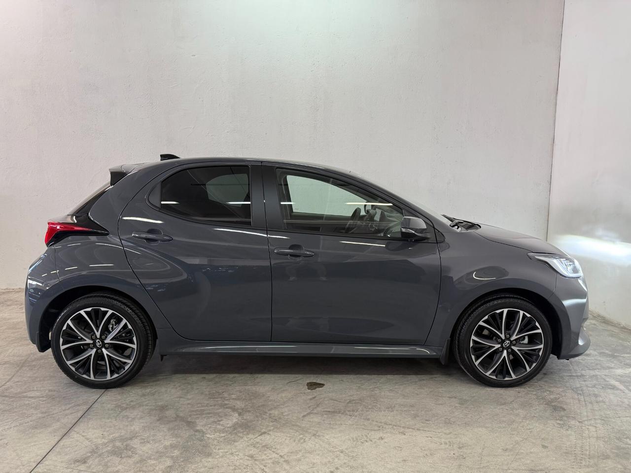 Toyota Yaris 1.5 Hybrid ICON my 2026 ITALIANA - PRONTA CONSEGNA - NO VINCOLI FINANZIARI