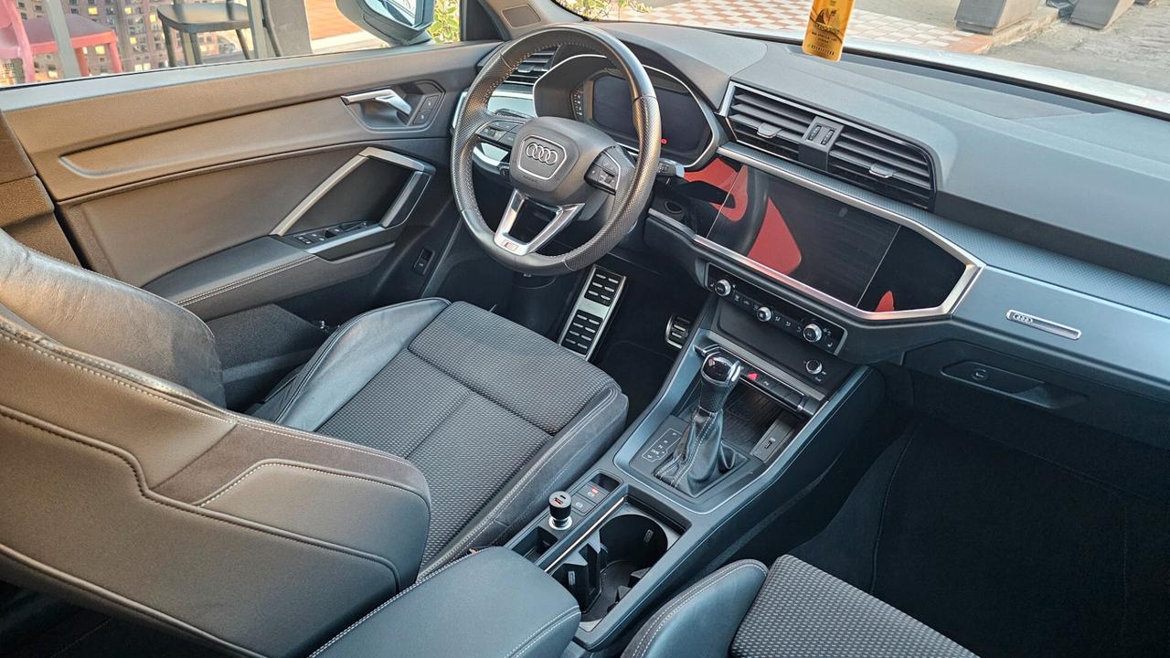 Audi Q3 35 TDI S tronic line edition