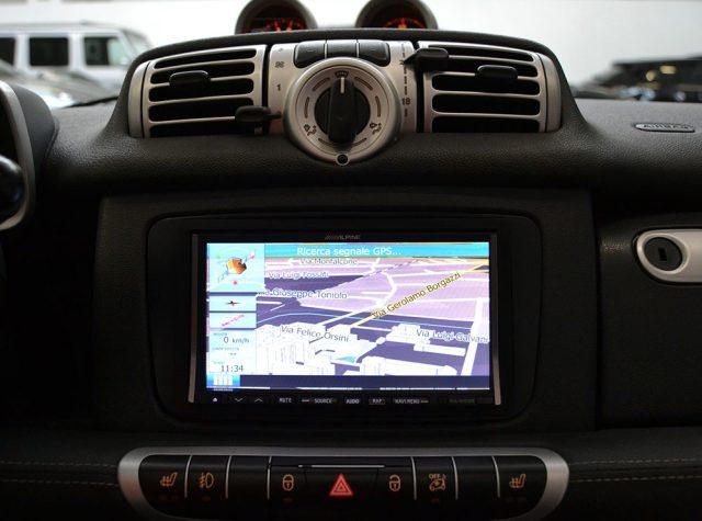 SMART ForTwo 1000 75 kW cabrio BRABUS Xclusive