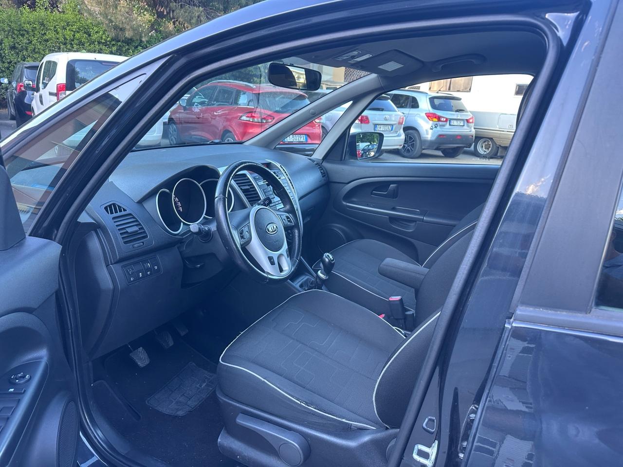 Kia Venga 1.4 CVVT solo 100mila km unipro