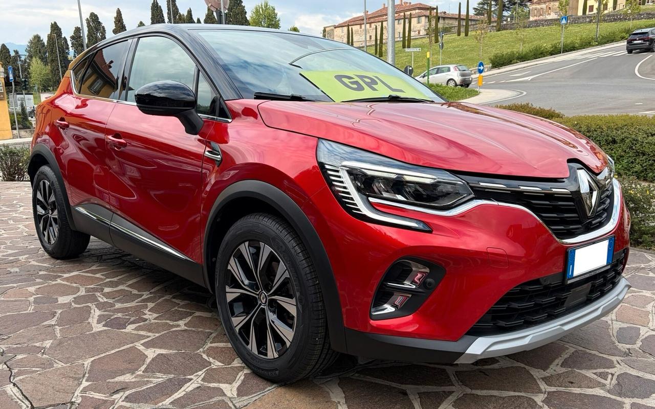 Renault Captur TCe 100 CV GPL Techno