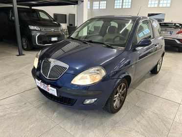 Lancia Ypsilon 1.2 8v