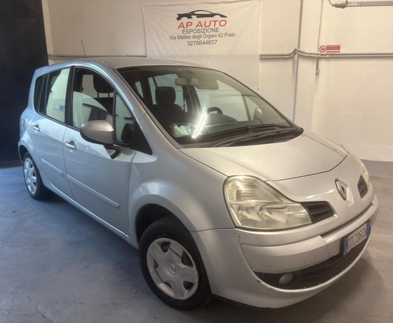 Renault Modus Grand 1.2 16V Dynamique