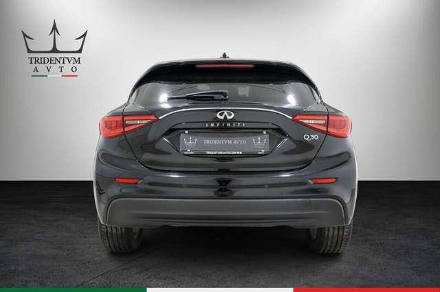 Infiniti Q30 1.5d Premium 109cv dct