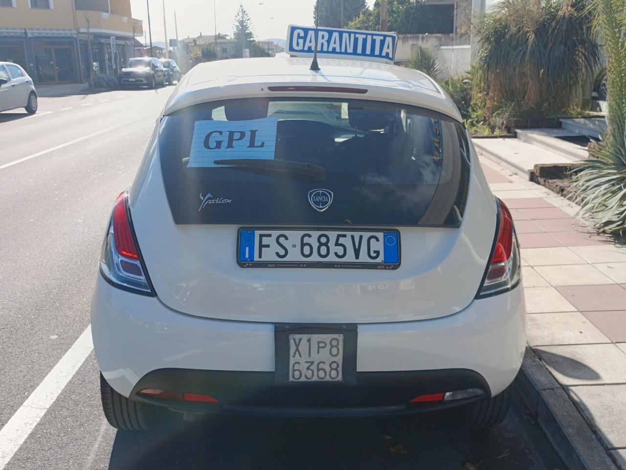 Lancia Ypsilon 1.2 69 CV 5 porte GPL Ecochic Gold