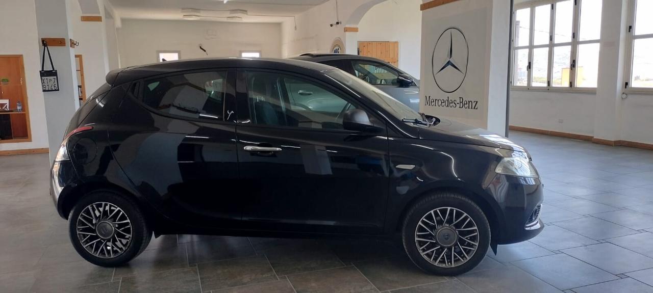 Lancia Ypsilon 1.3 MJT 16V 95 CV 5 porte S&S Gold
