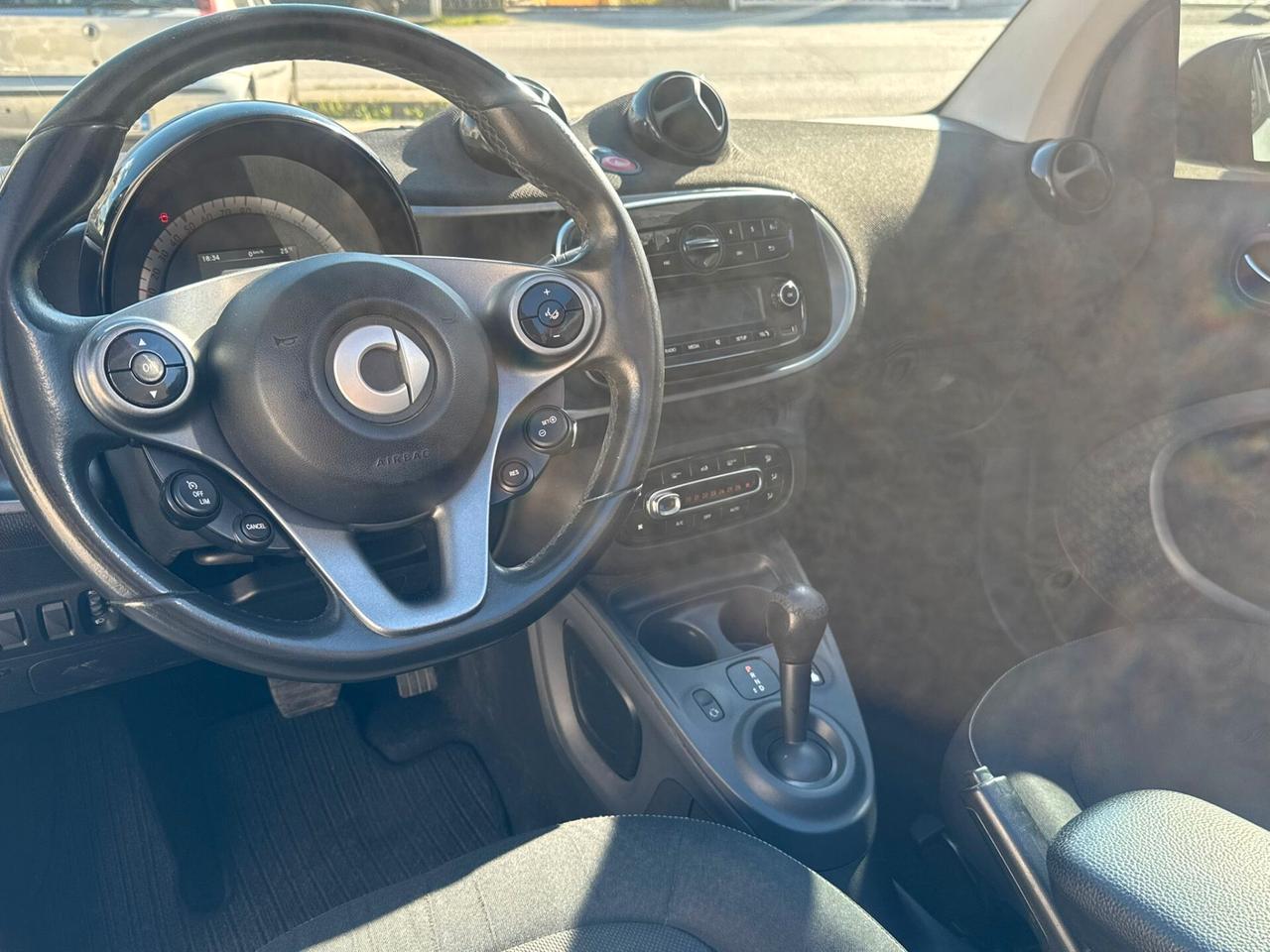 Smart ForTwo 70 1.0 twinamic cabrio Passion Garanzia