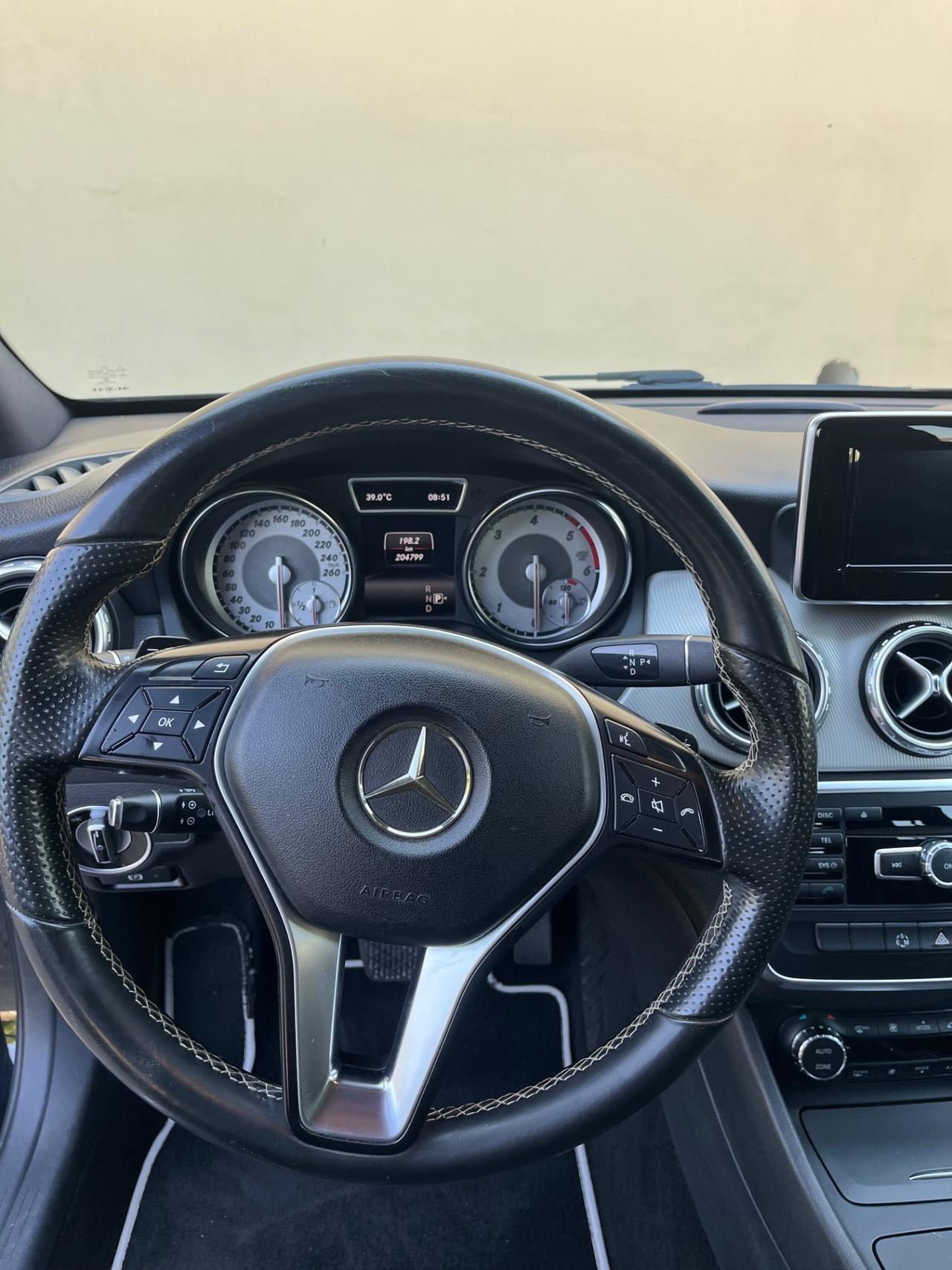 Mercedes-benz GLA 200 CDI Sport