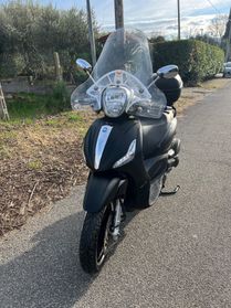 Piaggio Beverly 300