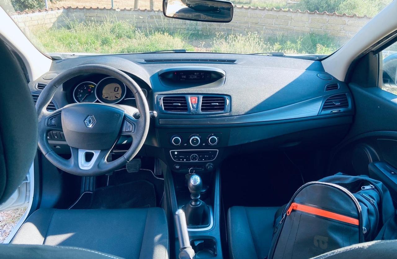 Renault Megane Mégane 1.5 dCi 110CV SporTour Dynamique