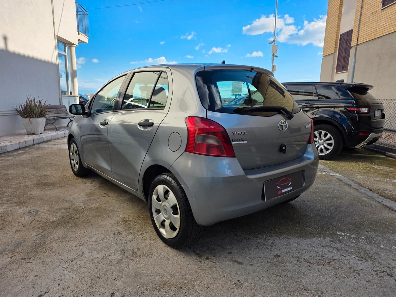 Toyota Yaris 1.0 Benzina 5 porte