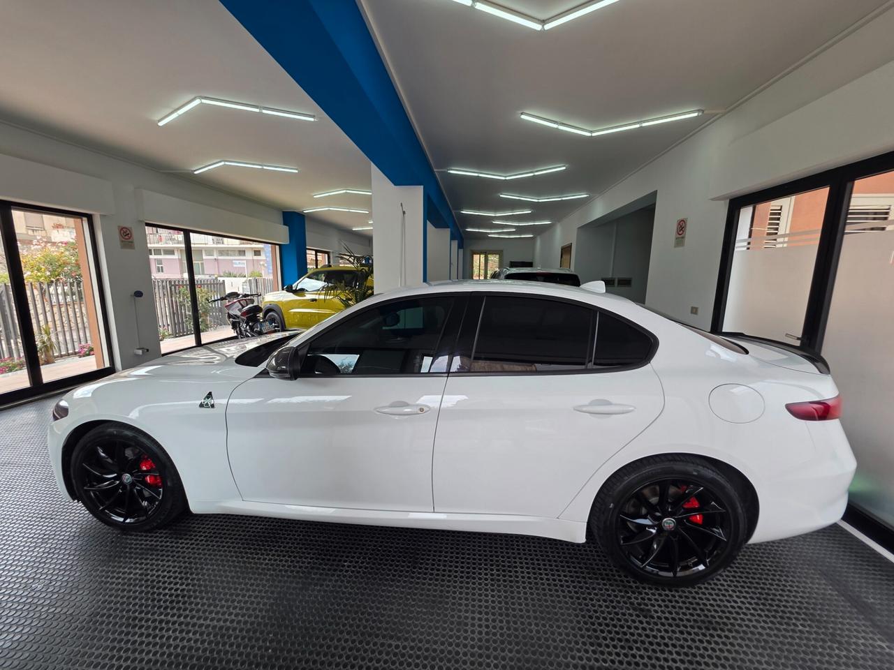 Alfa Romeo Giulia 2.2 150cv 98000km FINANZIABILE