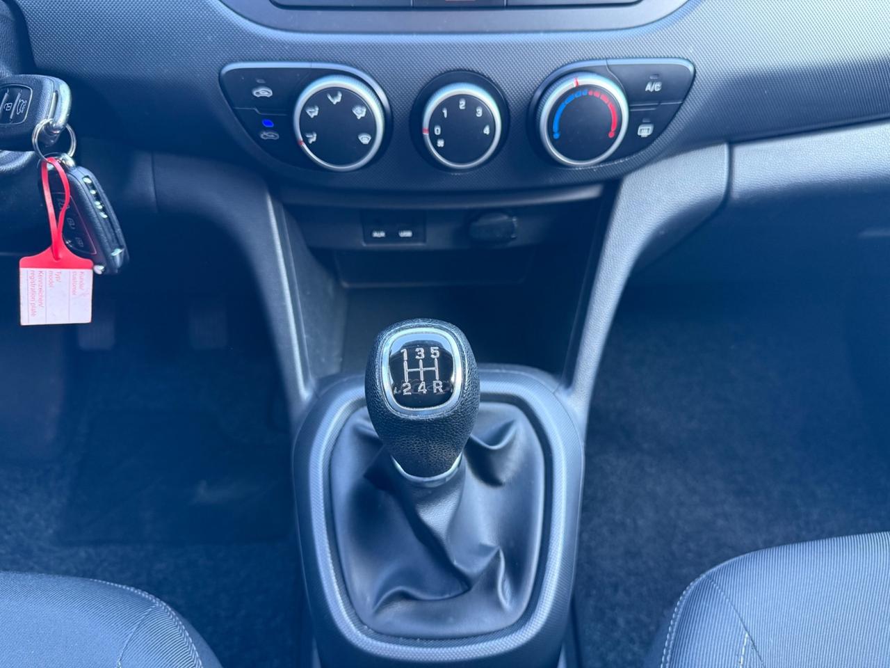 Hyundai i10 1.0 LPGI Econext Login OK NEOPATENTATI