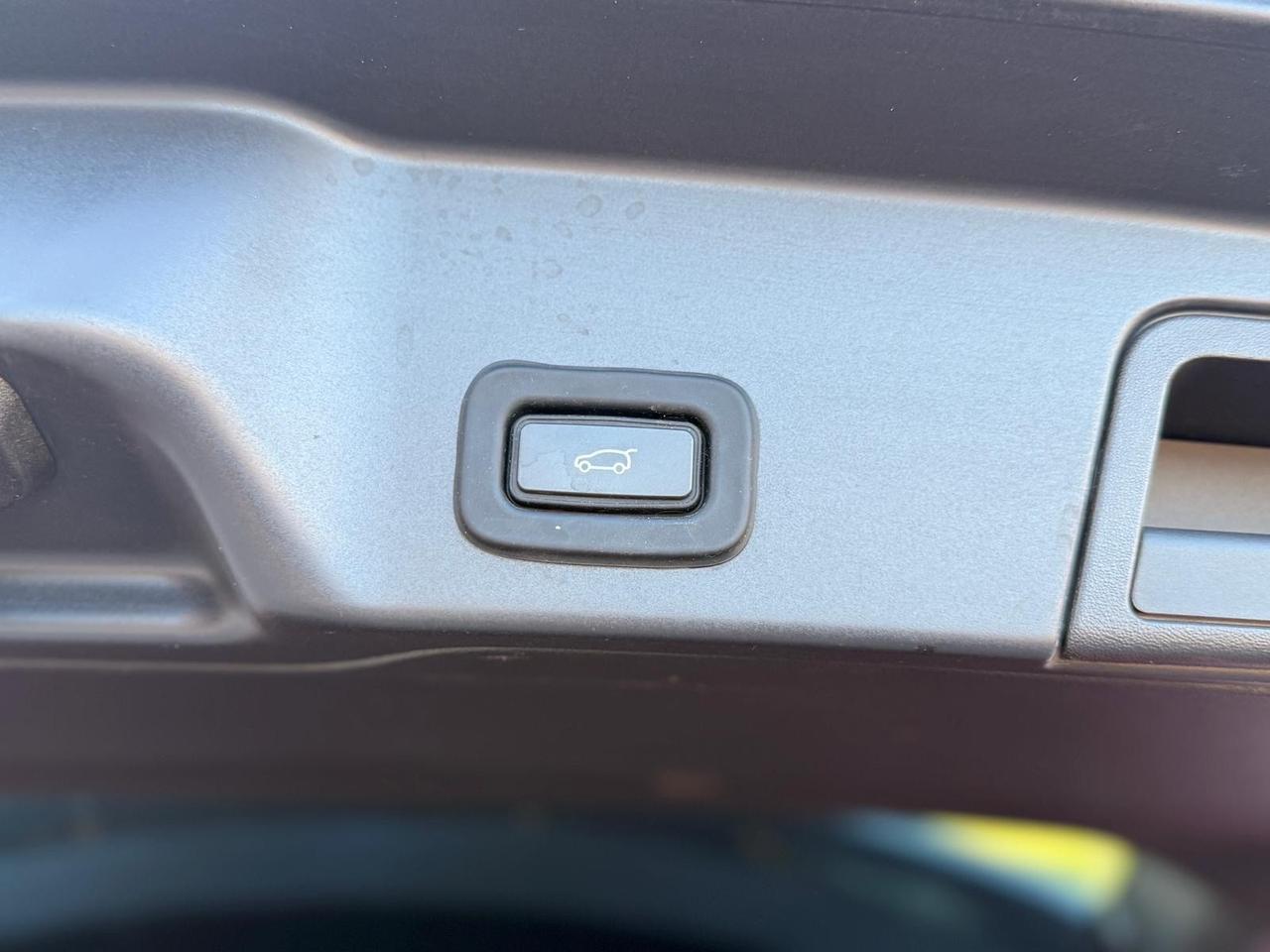 Land Rover Range Evoque 2.0D I4 163 CV AWD Auto R-Dynamic HSE