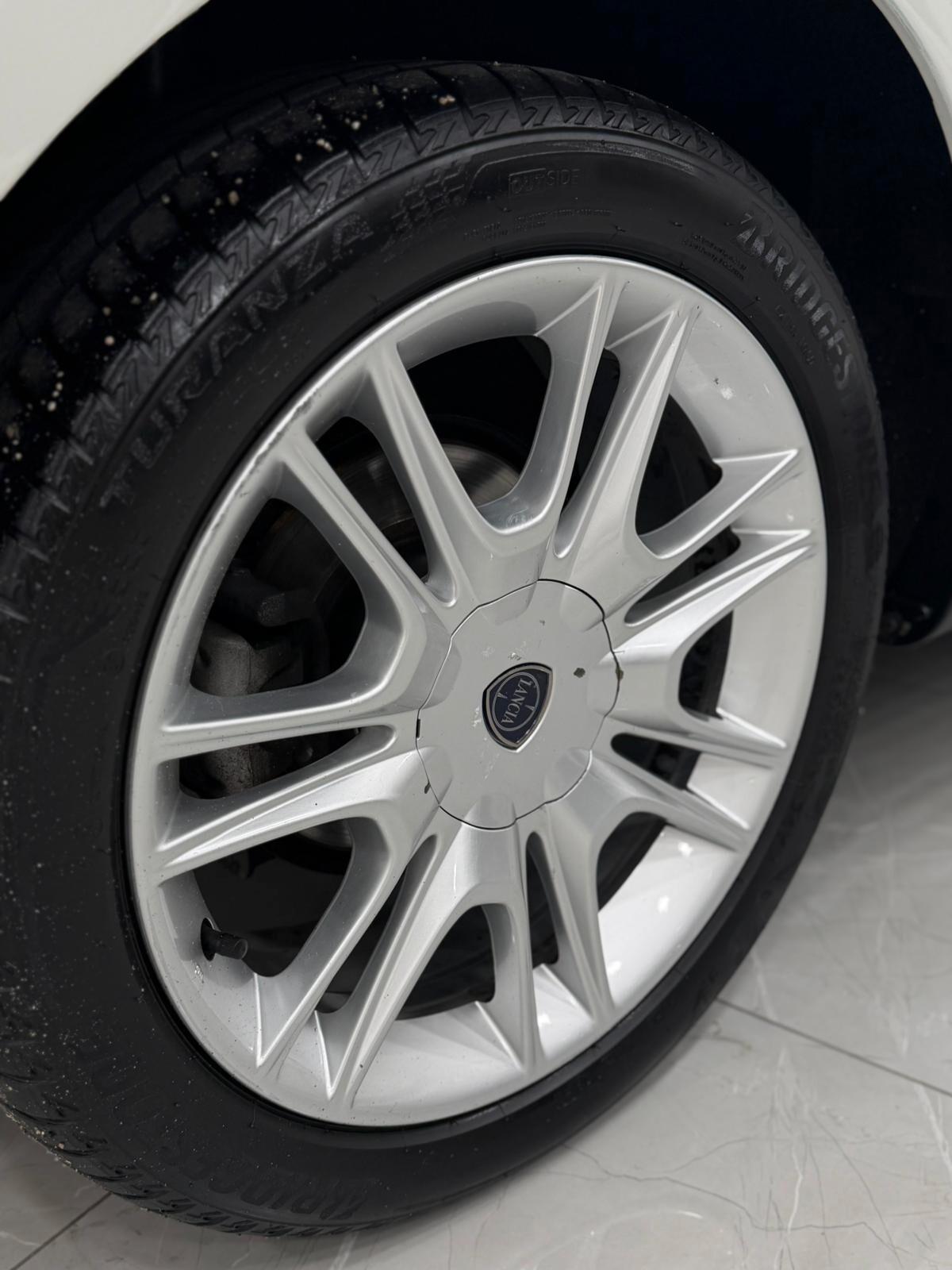 Lancia Delta 1.6 MJT DPF Selectronic Platinum