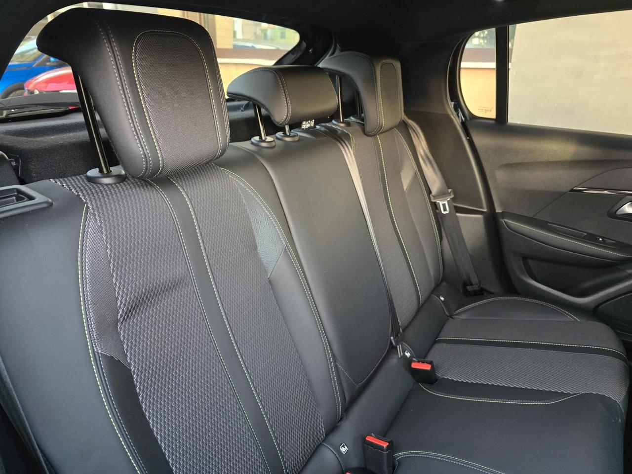 Peugeot 208 PureTech 100 Stop&Start 5 porte GT