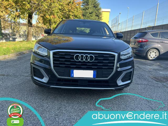 AUDI Q2 35 TFSI S tronic Admired