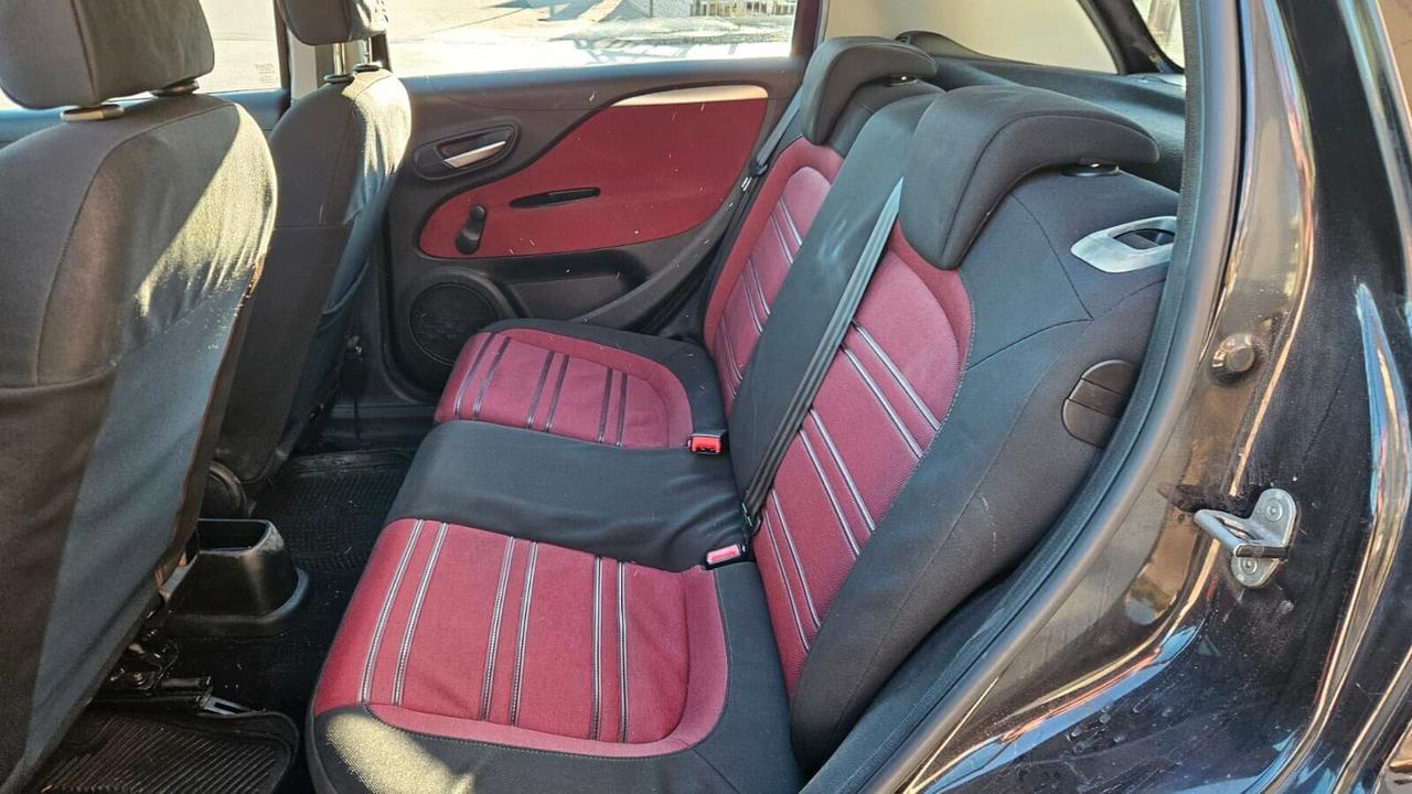 Fiat Punto Evo 1.3 Mjt 75 CV 5 porte Dynamic