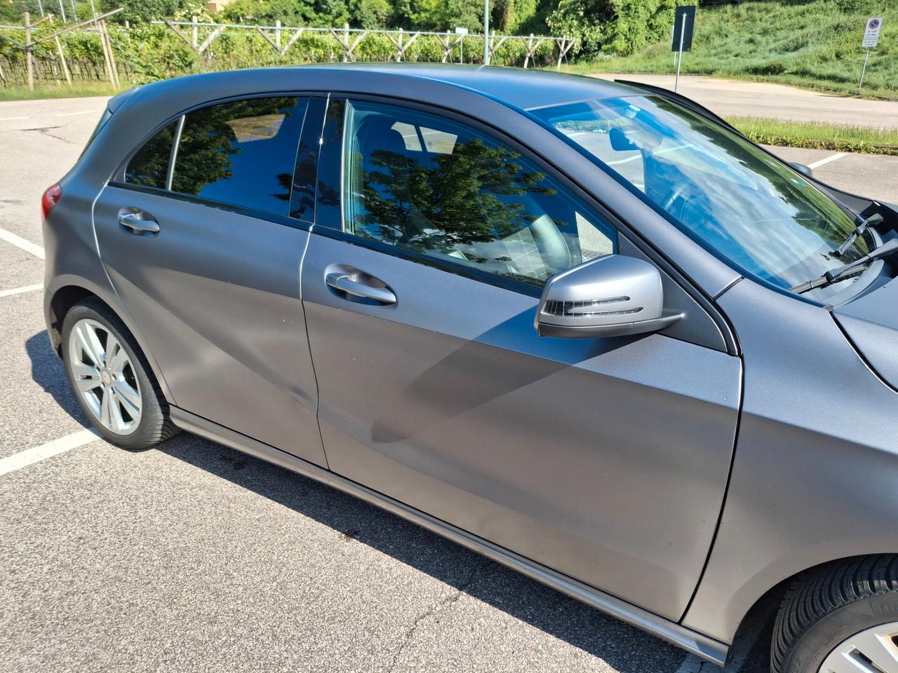 Mercedes-benz A 200 d Premium