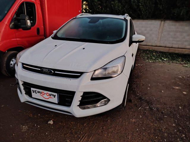 FORD Kuga 2.0 TDCI 150 CV 4WD S&S Titanium Business