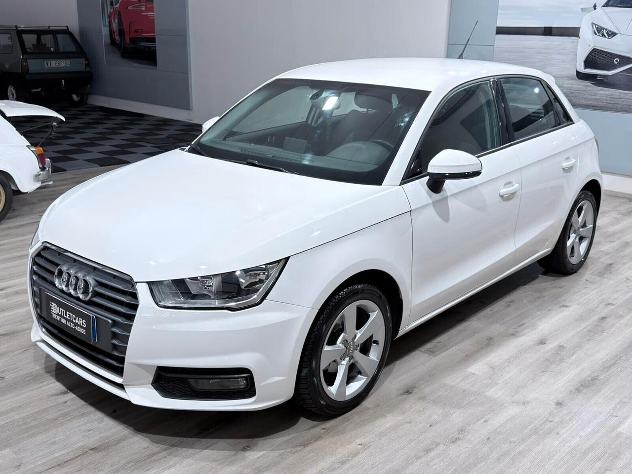 AUDI A1 SPORTBACK 1.4TDI 90cv ULTRA 2015 99.000km