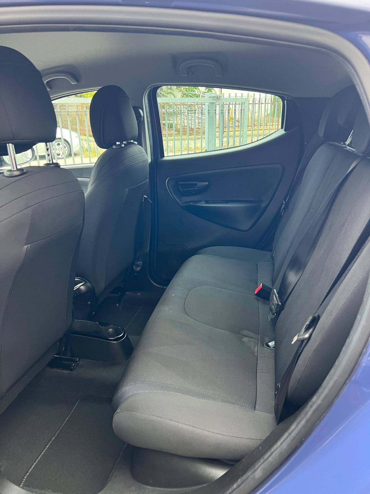 Lancia Ypsilon 1.2 69 CV 5 porte GPL Ecochic NEOPATENTATI