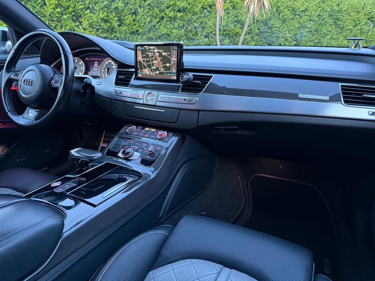 Audi S8 4.0 V8T BITURBO - FULL OPT - TAGLIANDATA -