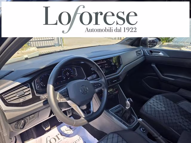 VOLKSWAGEN Taigo 1.0 TSI 115 CV R-Line
