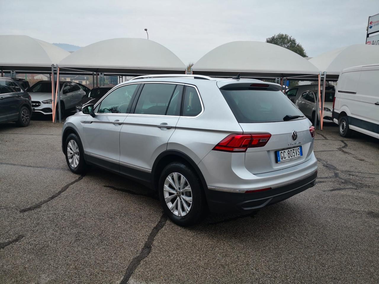 VW Tiguan 2.0 TDI 150 CV SCR DSG Life (RESTYLING)