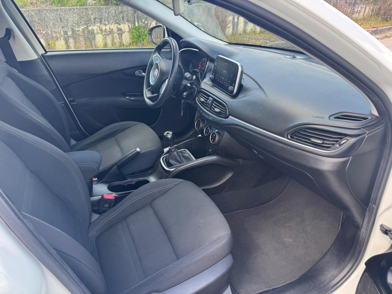 Fiat Tipo 1.6 Mjt S&S SW Lounge