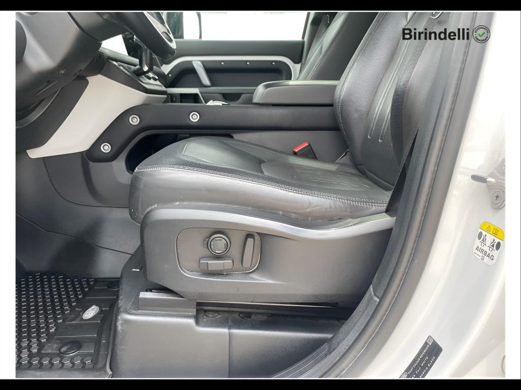 LAND ROVER Defender (2019) - Defender 110 3.0D I6 250 CV AWD Auto X-Dynamic HSE