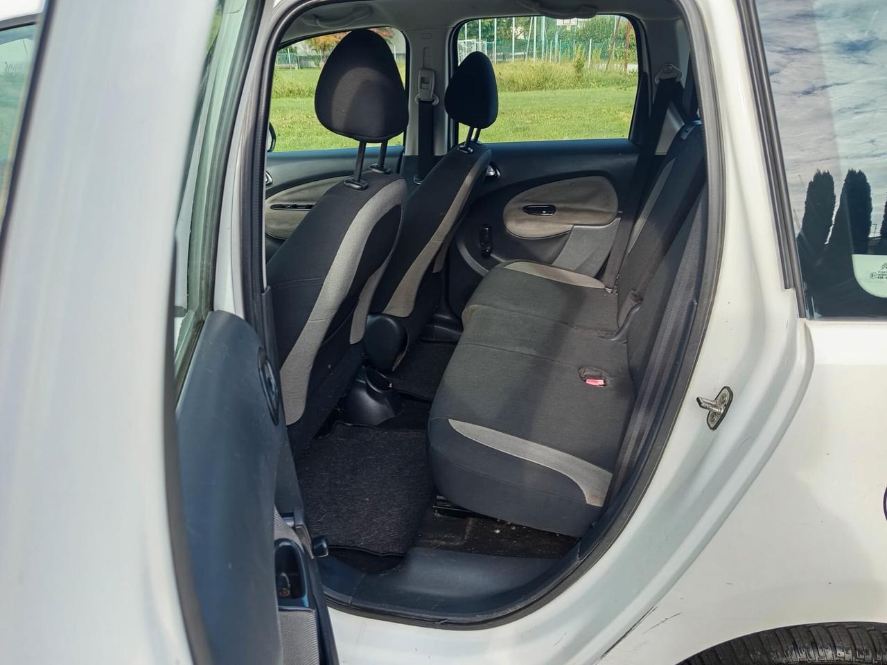 Citroen C3 Picasso 1.4 VTi 95 GPL airdream Seduction