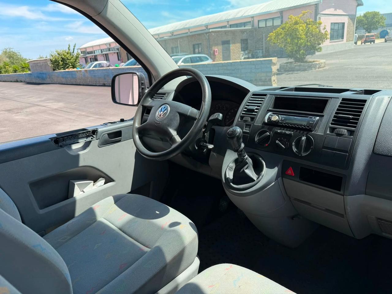 Volkswagen Transporter 1.9 TDI/102CV PC-TM Furg.