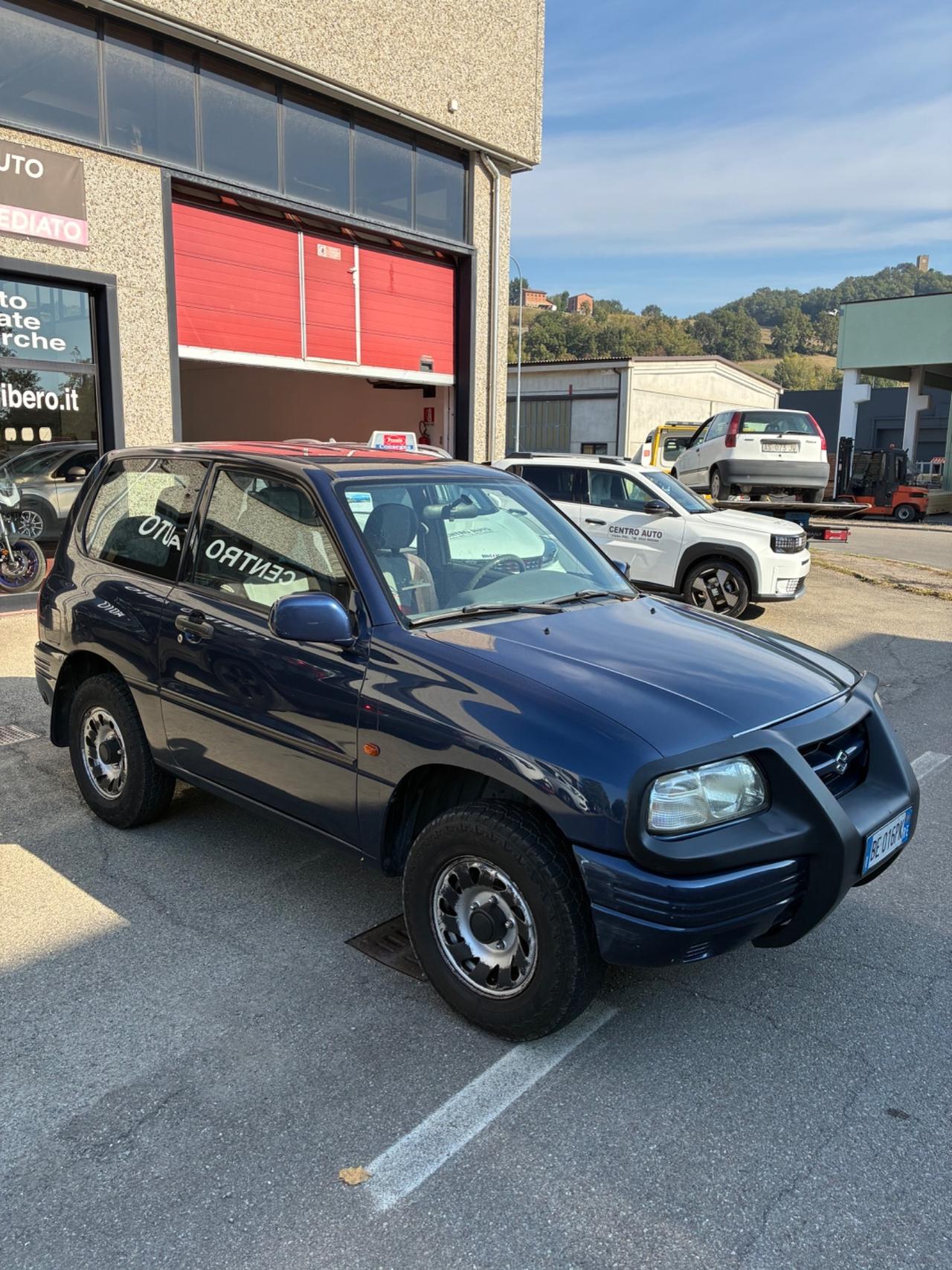 Suzuki Grand Vitara 1.6i 16V cat 3 porte